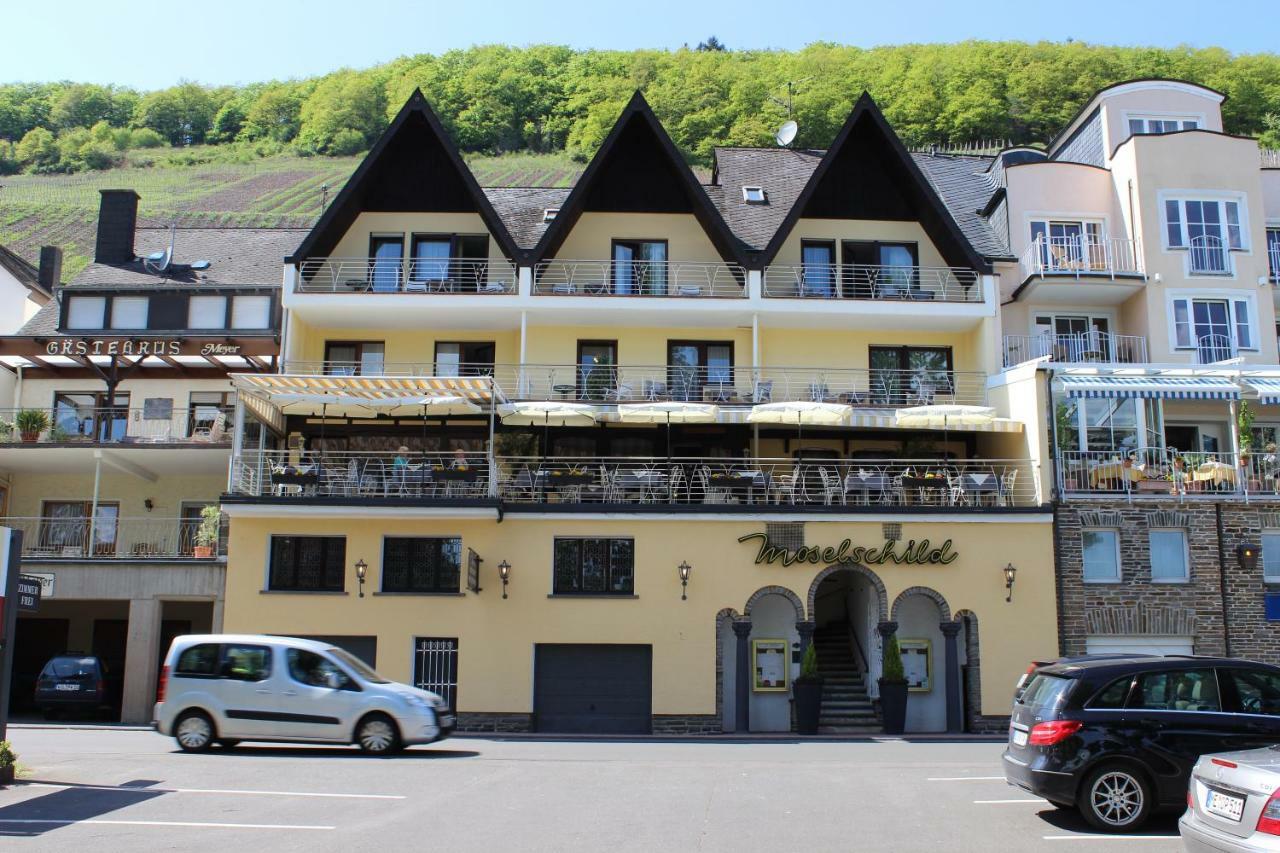 Garni Hotel Moselschild Uerzig Exterior photo